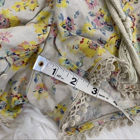 Jolt Floral Linen Blend Drawstring Shorts - Picture 7 of 7